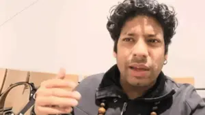 చైనా ఇమ్మిగ్రేషన్‌లో భారతీయ వ్లాగర్ నిర్బంధం