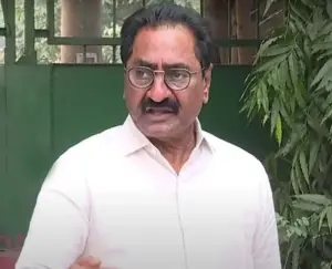 హైకోర్టు కేసు ఉపసంహరణపై వైసీపీ ఫైర్