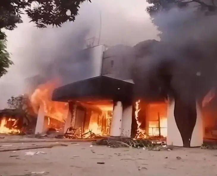 Bangladesh: బంగ్లాదేశ్‌లో మైనారిటీల భద్రతపై ఆందోళన