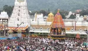 నేడు తిరుమలకు భారీగా పెరిగిన భక్తుల రద్దీ