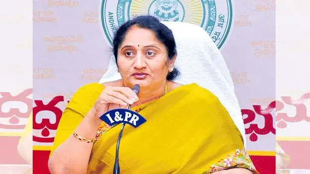 Minister Savita: బీసీ స్కాలర్‌షిప్‌లకు రూ.90.50 కోట్లు మంజూరు