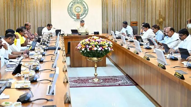 Cabinet: ఏపీలో కొత్త జిల్లాల ఏర్పాటుకు క్యాబినెట్ కీలక నిర్ణయం