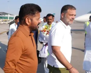 ఓట్ చోరీ నిరసనలో పాల్గొనేందుకు తెలంగాణ సీఎం ఢిల్లీ పయనం