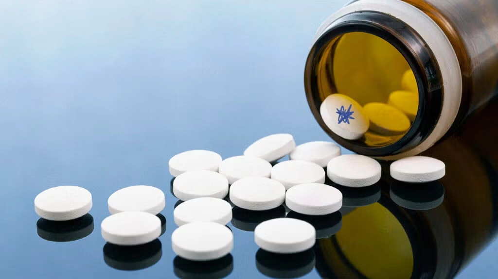 Thyroid Tablets: థైరాయిడ్ టాబ్లెట్ల డోస్ ఎక్కువైతే ఏమవుతుందంటే?