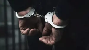 కాల్పులు, ఉగ్రవాద బెదిరింపుల కేసులో భారత విద్యార్థి అరెస్టు