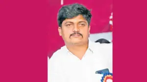 నమ్మినవాళ్లే ద్రోహం చేశారన్న బాధ.. సర్పంచ్ అభ్యర్థి ఆత్మహత్య