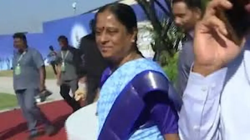 Global Summit 2025: Konda Surekha attends the summit in Indiramma's saree