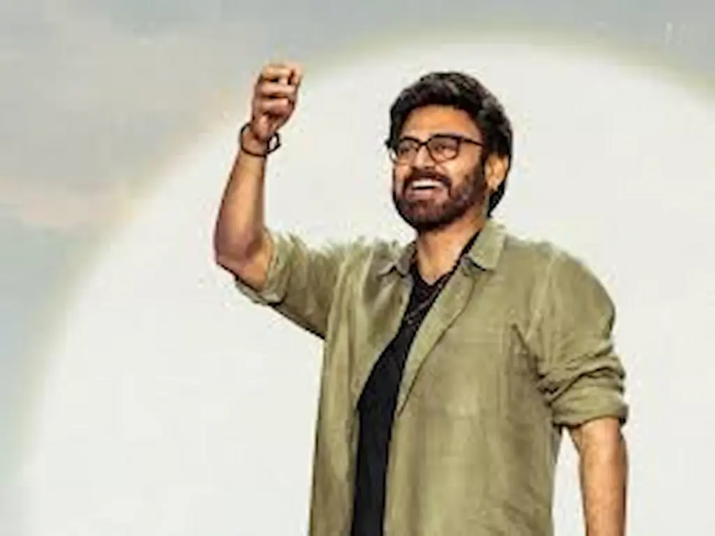 Latest News: Aadarsha Kutumbam: వెంకటేశ్ కొత్త సినిమా.. ఫ‌స్ట్ లుక్ రిలీజ్