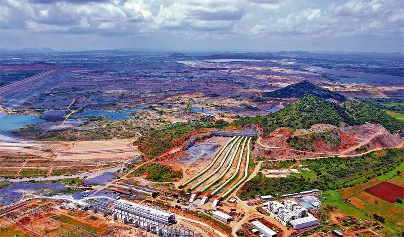 కేసీఆర్ పాలనలో పాలమూరును ఎండబెట్టారు – రేవంత్