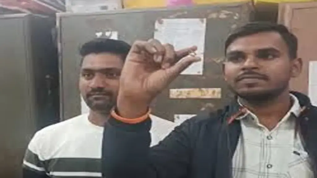 Telugu News: Madhya Pradesh:ఒక్కరోజులోనే కోటీశ్వరులైన ఇద్దరు మిత్రులు.. అసలేం జరిగింది?