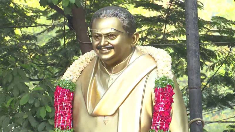 రవీంద్రభారతిలో ఎస్పీ బాలు విగ్రహావిష్కరణ