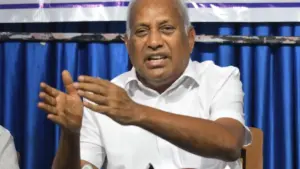 నెహ్రూ పై మోడీ వ్యాఖ్యలను ఖండించిన మాజీ మంత్రి