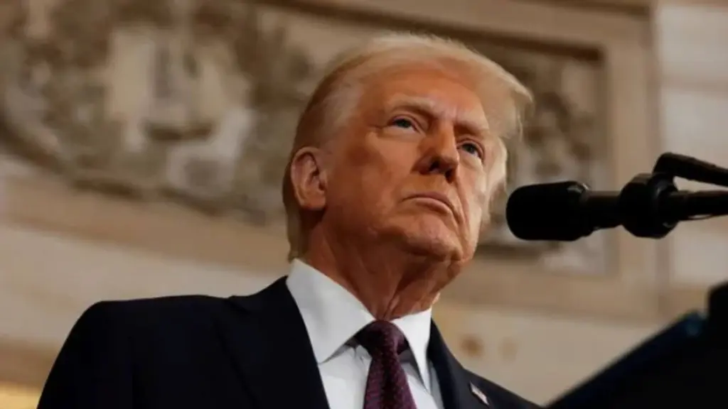 News Telugu: Trump: మూడో ప్రపంచ యుద్ధానికి దారి తీయవద్దని కోరుకుంటున్నాను: ట్రంప్