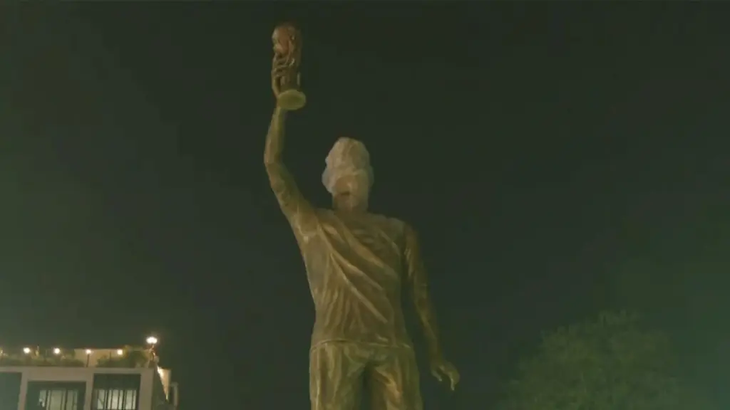Where is the 70-foot tall Messi statue?