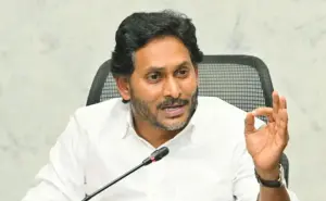 పరకామణి చోరీ, కల్తీనెయ్యి కేసులపై మాజీ సిఎం వ్యాఖ్యల దుమారం!