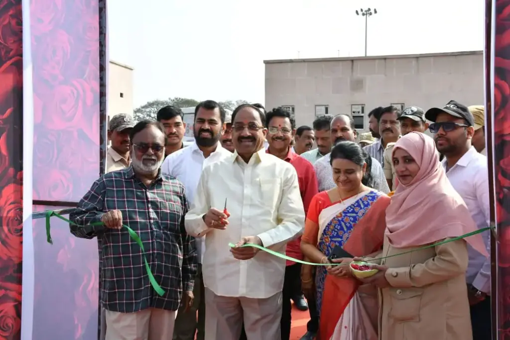 Minister Tummal: అన్ని జిల్లా కేంద్రాల్లో నర్సరీ మేళాలను ప్రోత్సహించాలి