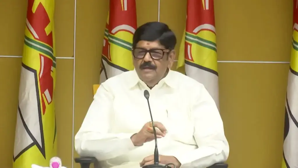 AP: చంద్రబాబును బూతులతో దూషించిన అంబటి.. క్షమాపణ చెప్పాలని డిమాండ్