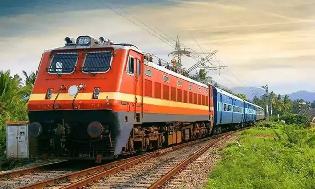 SCR: Extension of weekly special train services