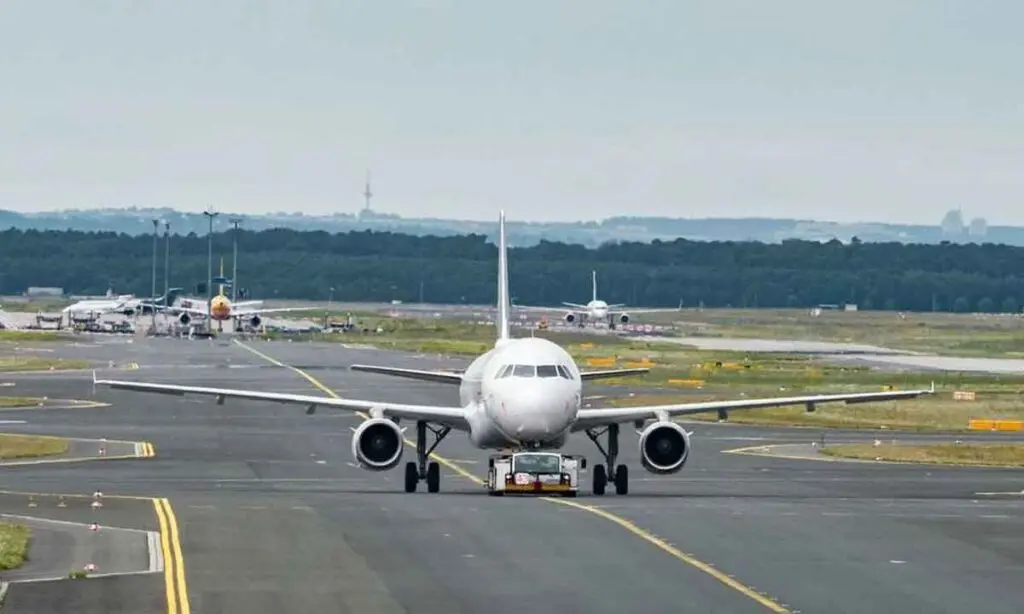 AP: కొత్త ఎయిర్‌పోర్టులపై కీలక నిర్ణయం