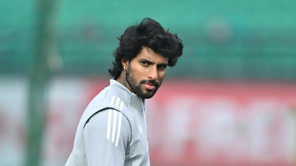 Who is in Tilak's place..? Akash Chopra's interesting comments