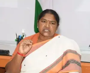 వ్యాపార రంగాల్లో ‘ఇందిరా మహిళా శక్తి’తో ప్రోత్సాహం