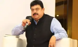 ఆ రెండూ అవినీతి పార్టీలే: స్టేట్ చీఫ్