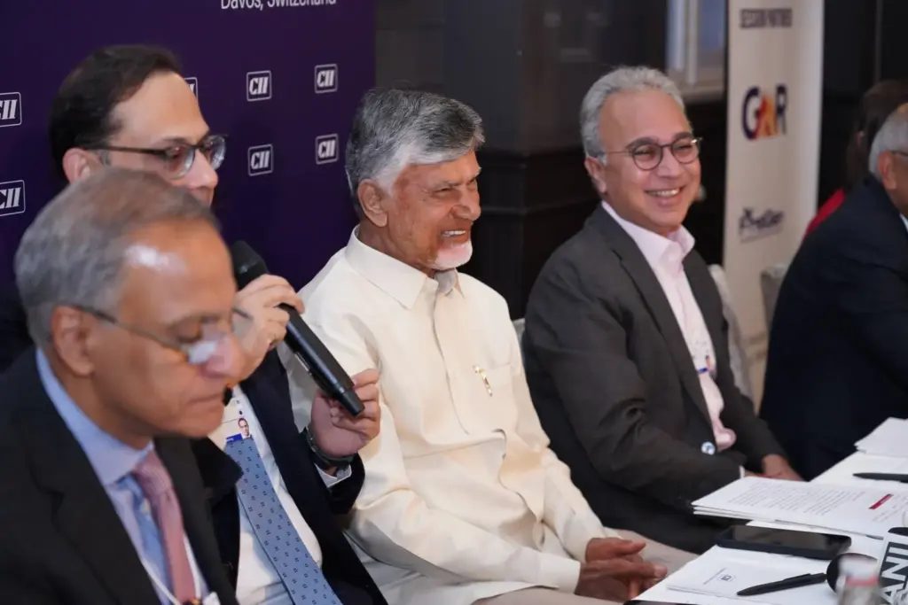 WEF: పెట్టుబడులకు ఏపీకి మించిన రాష్ట్రం లేదు..దావోస్‌లో సీఎం 
