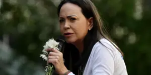 వెనెజులాని నడిపేది ఆమేనా?