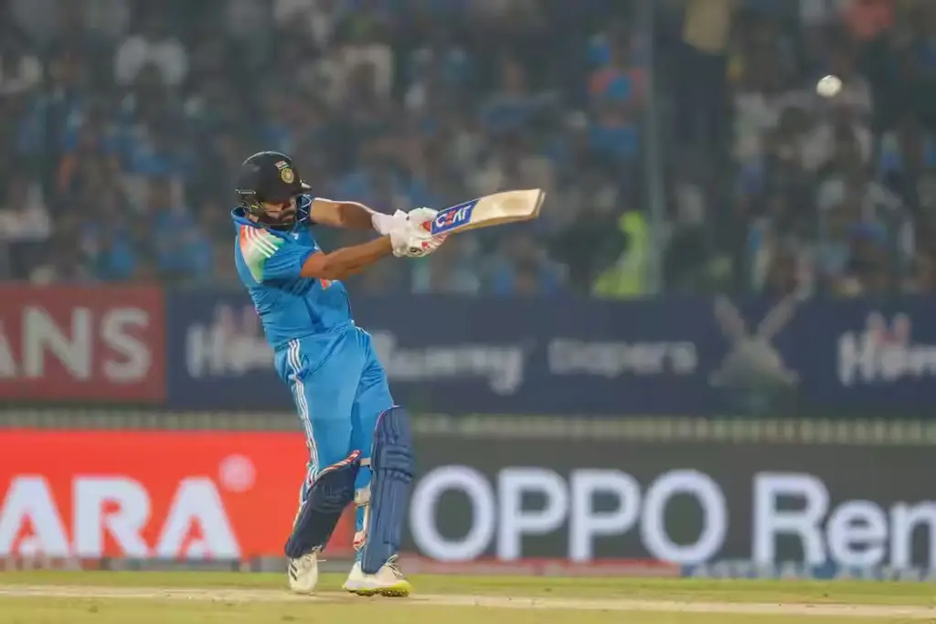 Rohit Sharma: వన్డేల్లో చరిత్ర సృష్టించిన హిట్ మ్యాన్