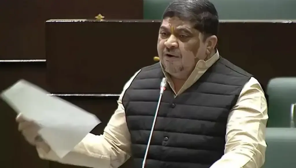 TG: త్వరలోనే కొత్తగా 2800 ఈవీ బస్సులు: మంత్రి పొన్నం