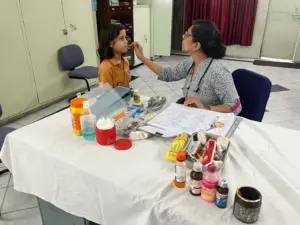 ప్రభుత్వ పాఠశాలల్లో సిక్ రూమ్‌ లు ఏర్పాటు