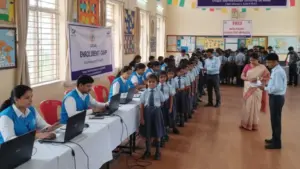 నేటి నుంచి స్కూళ్లలో ఆధార్ క్యాంపులు