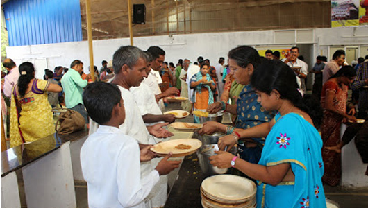 shadnagar annadanam : పేదలకు అన్నదానం అంటే ఇదేనా? షాద్‌నగర్‌లో కుమ్మరి సంఘం సేవ