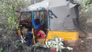 ఎన్టీఆర్ జిల్లాలో రోడ్డు ప్రమాదం.. 10 మందికి గాయాలు