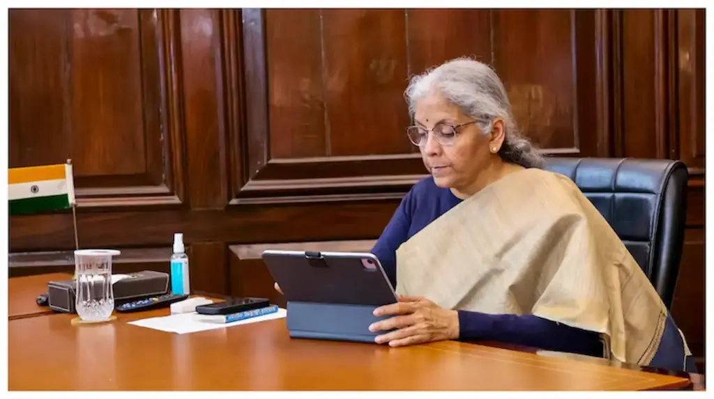 Budget 2026: ఆదాయం పెరిగి.. పన్నులు తగ్గుతాయా?