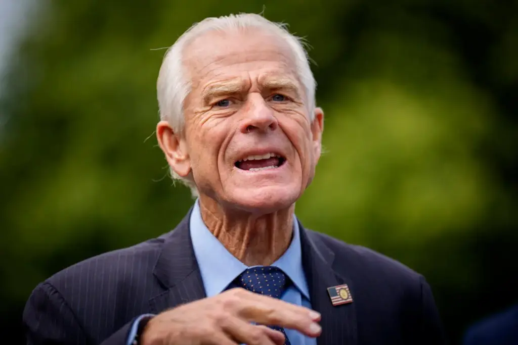 Peter Navarro: భారత్‌పై చౌకబారు వ్యాఖ్యలు చేసిన ట్రంప్ అడ్వైజర్