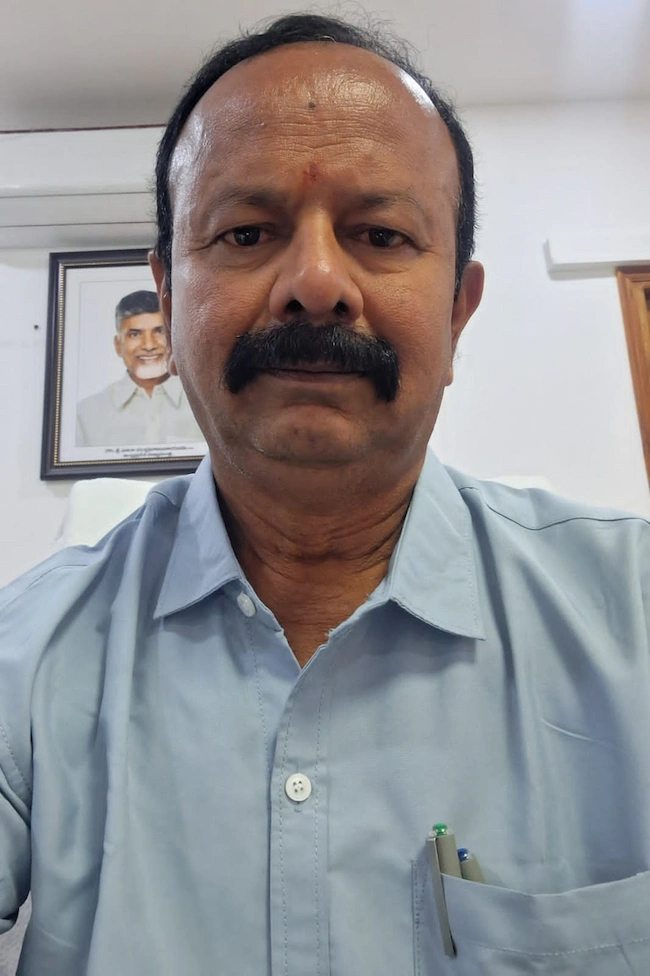 AP: పులివెందుల మున్సిపల్ కమిషనర్ పై సస్పెన్షన్ వేటు