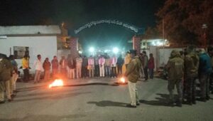 రైతుల కోసం నిరసన, తెల్లవారుజామున మాజీ మంత్రి జోగు రామన్న అరెస్ట్