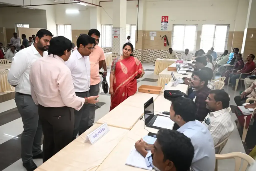 Tirupati: Revenue clinic to resolve land issues as requested..