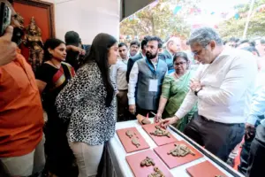 విశాఖలో లైట్ హౌస్ ఫెస్టివల్ ప్రారంభం