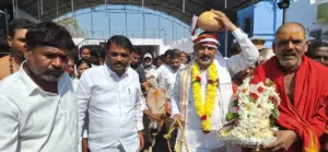 బండి సంజయ్ వీరభద్రస్వామి దర్శనం