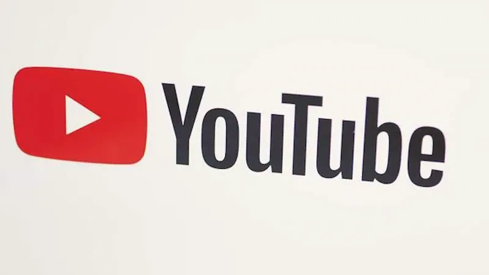 Youtuber wedding viral