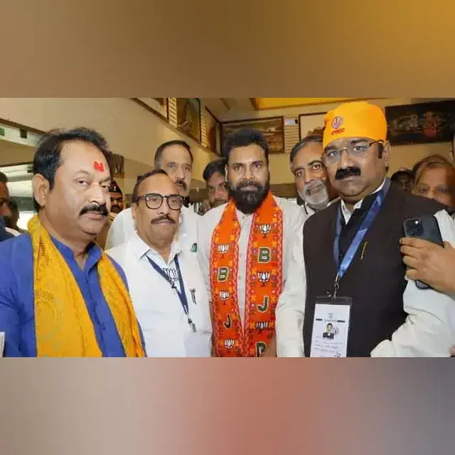 Maharashtra: నాందేడ్‌కు చేరుకున్న పవన్ కళ్యాణ్.. ఘన స్వాగతం పలికిన ప్రభుత్వం