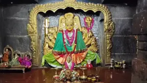 వరంగల్ భద్రకాళి అమ్మవారికి భక్తుడి భారీ కానుక