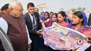 బిహార్ లో మహిళలకు రూ.2 లక్షలు.. వివరాలివే!