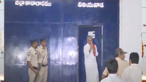 జైలు నుంచి విడుదలైన చెవిరెడ్డి.. ఘన స్వాగతం పలికిన వైసీపీ నేతలు