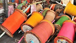 పండుగ వేళ  బాలుడి ప్రాణం తీసిన చైనా మాంజా