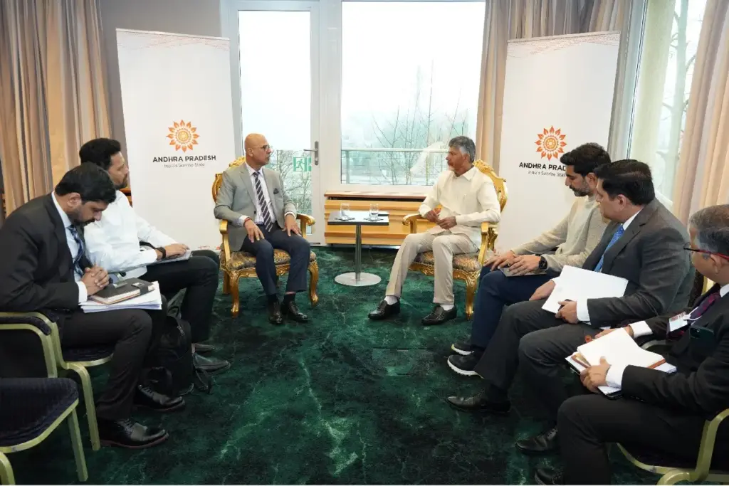 CM Chandrababu: భారత రాయబారి మృదుల్ కుమార్‌తో భేటీ అయిన సీఎం