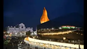 అత్యంత వేగంగా అభివృద్ధి చెందుతున్న నగరంగా హైదరాబాద్..