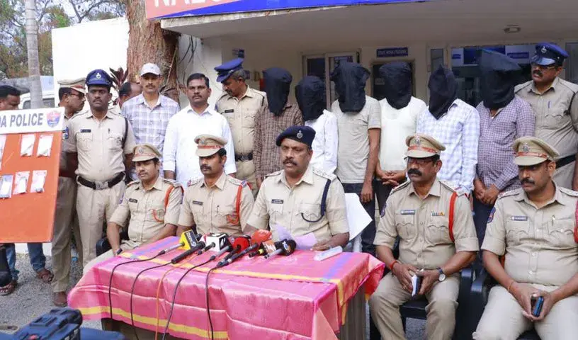 Nalgonda: నకిలీ బంగారం దొంగల ముఠా అరెస్ట్